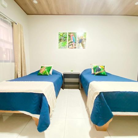 Pura Vida Apartment. 5 Min From Airport Alajuela Luaran gambar