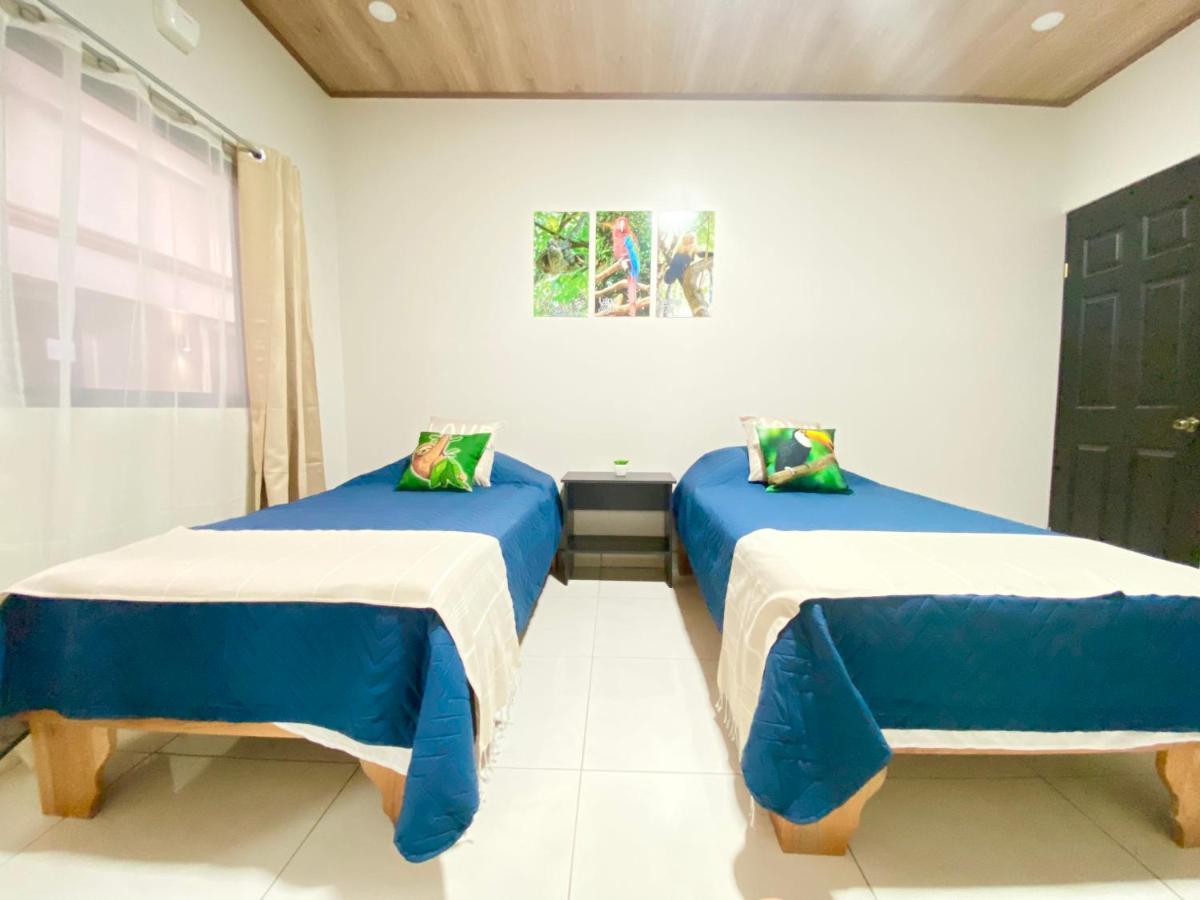 Pura Vida Apartment. 5 Min From Airport Alajuela Luaran gambar