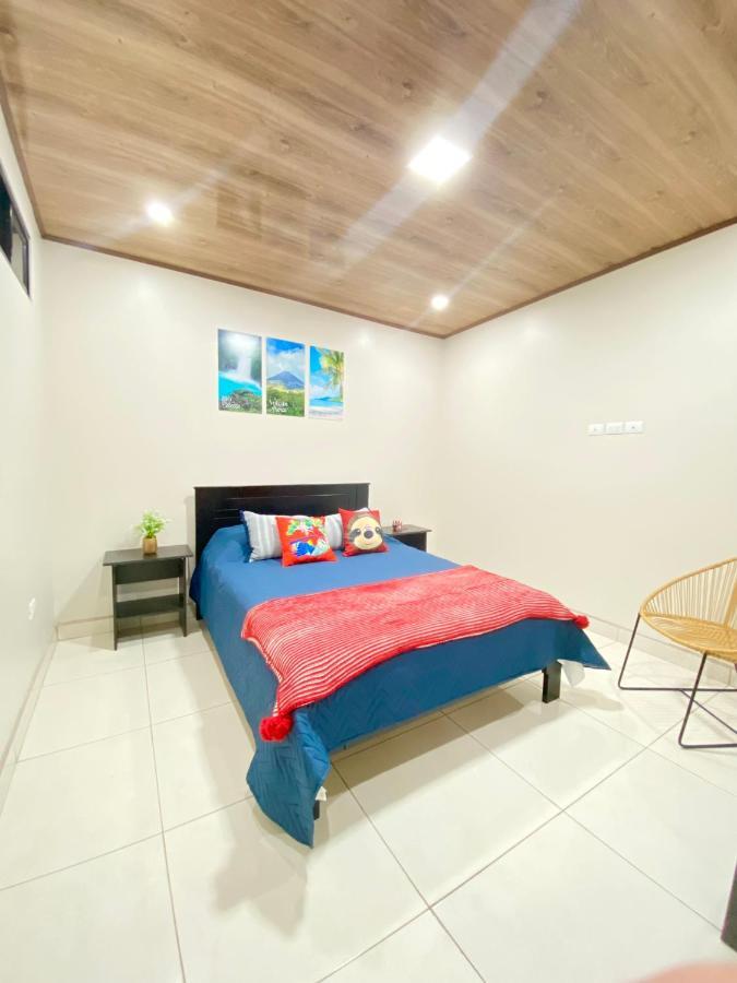 Pura Vida Apartment. 5 Min From Airport Alajuela Luaran gambar